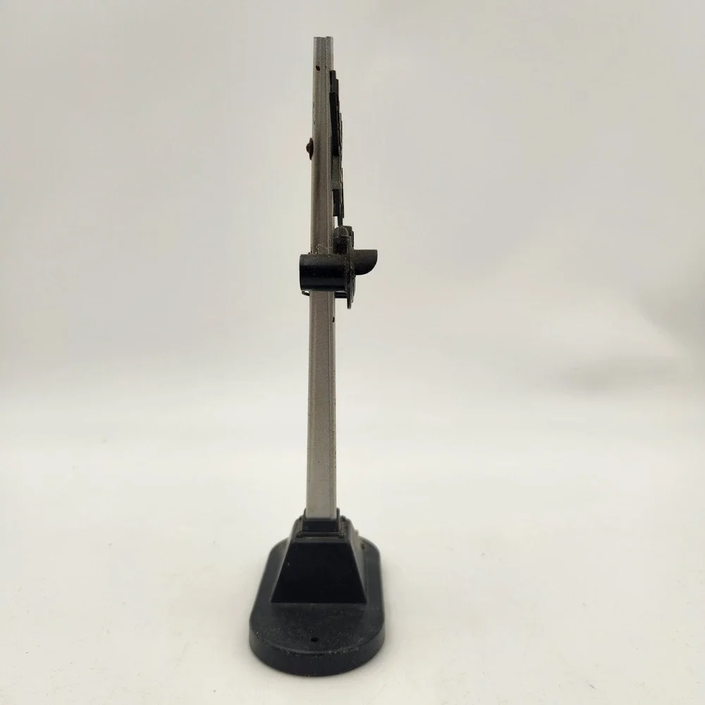 Vintage Lionel No 154 Automatic Flashing Highway Signal O Gauge Train Accessory